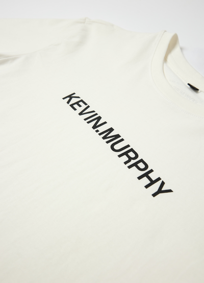 THE ESSENTIAL LONG-SLEEVE