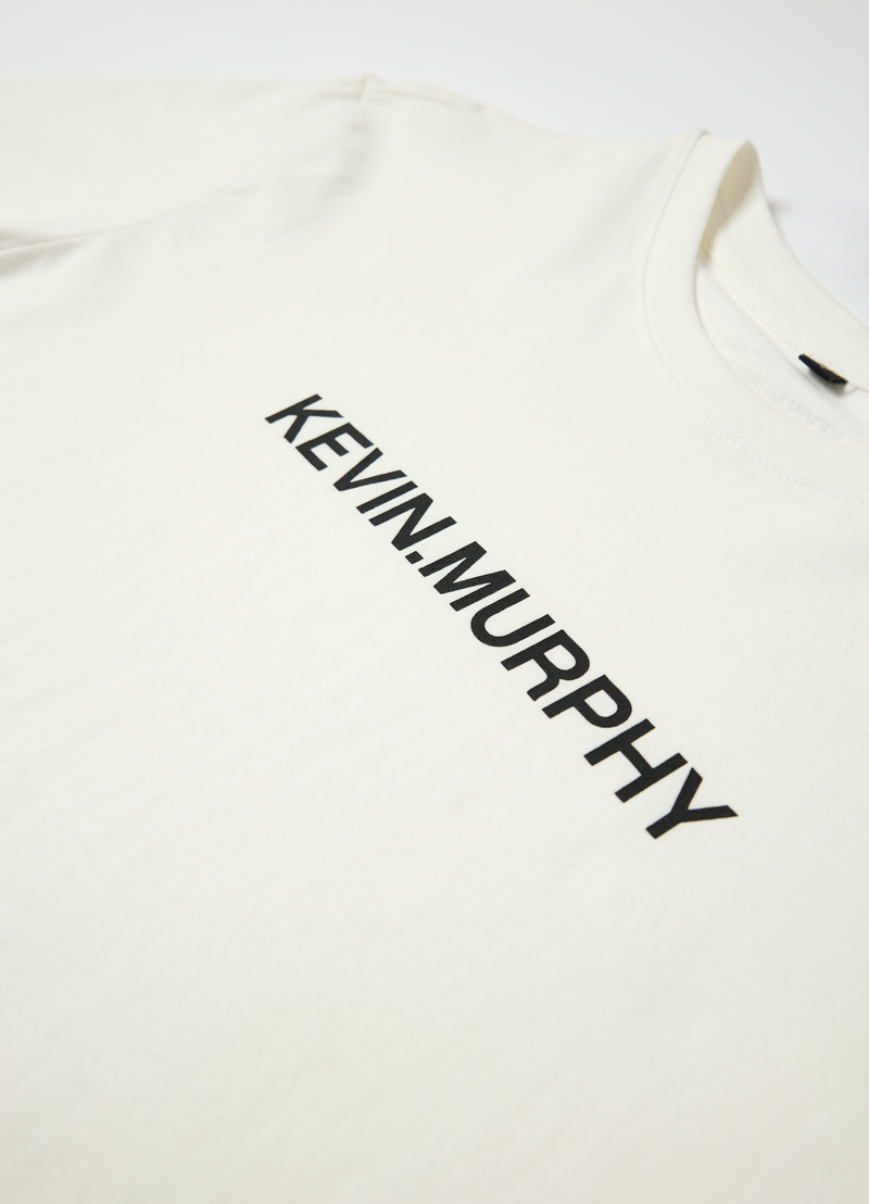 THE ESSENTIAL LONG-SLEEVE image number 0